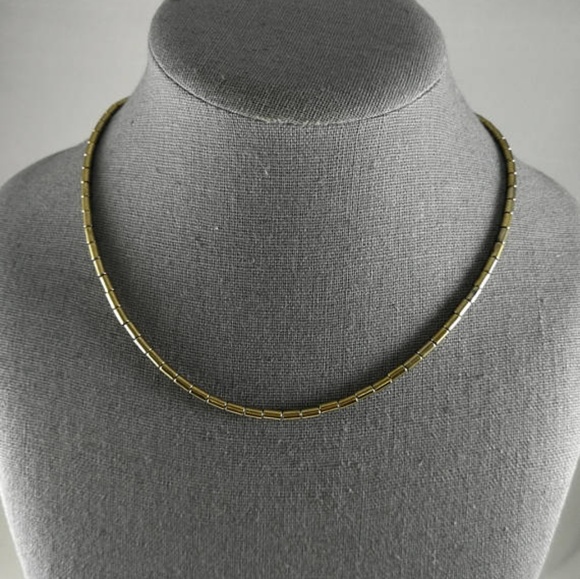 Handmade: gold hematite thin choker necklace - Picture 4 of 7